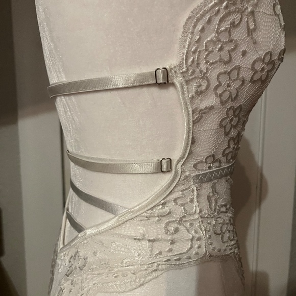 White sexy detailed lace bodysuit ** - Picture 12 of 14